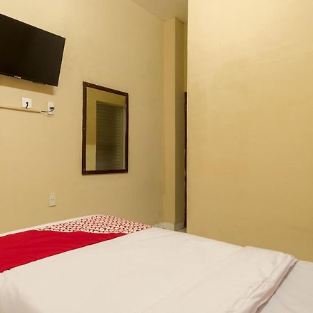 Capital O 615 Residence Puri Hotel Syariah Μεντάν Εξωτερικό φωτογραφία